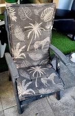 3 stoelen waar je ook in kunt liggen, Ophalen, Gebruikt