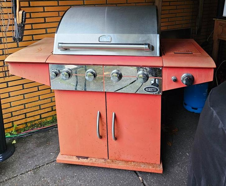 Boretti gas bbq met vernieuwde roosters, stookplaats ezv., Tuin en Terras, Gasbarbecues, Gebruikt, Ophalen