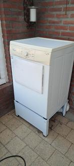 Wasdroger Whirpool Atlanta A 6th Sense Luchtafvoerautomaat, Ophalen, 6 tot 8 kg, Gebruikt, Luchtafvoer