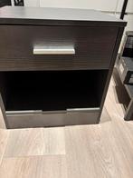 Gratis Nachtkastje, Huis en Inrichting, Slaapkamer | Nachtkastjes, Ophalen, Gebruikt, Minder dan 45 cm, Minder dan 55 cm
