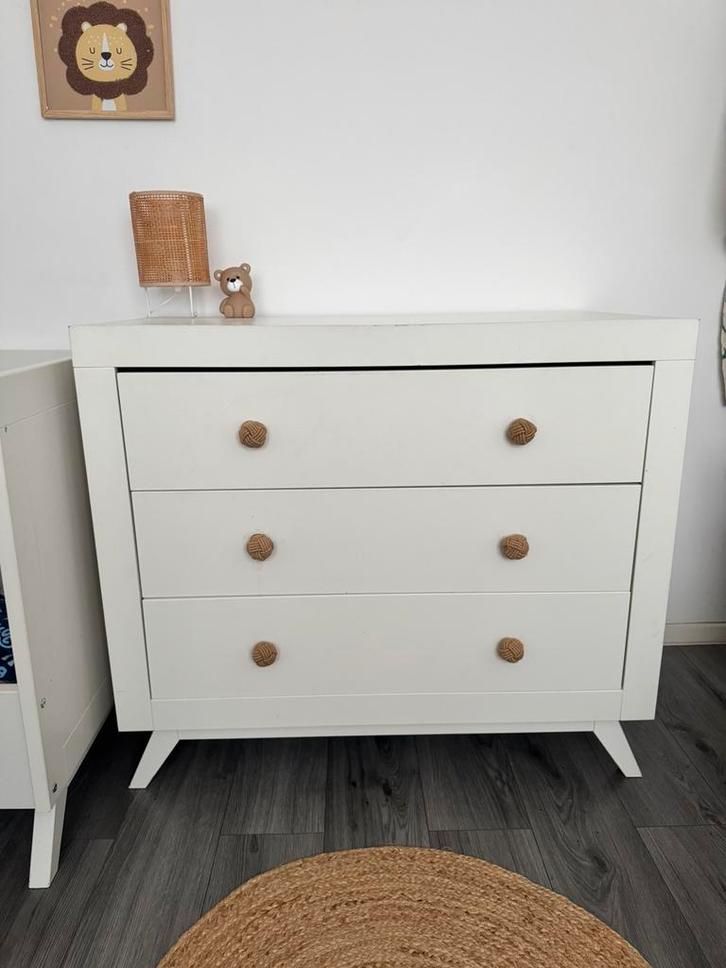 Commode babykamer, Kinderen en Baby's, Kinderkamer | Commodes en Kasten, Zo goed als nieuw, 90 tot 105 cm, 100 cm of meer, 50 tot 70 cm