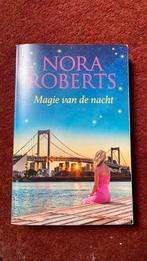 Nora Roberts - Magie van de nacht, Ophalen, Zo goed als nieuw, Nederland, Nora Roberts