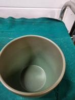 bloempot leger groen aardewerk, Ophalen of Verzenden, 'T Olde Gre-j, Info@toldegrej.nl, Endepoelstraat 20f Didam