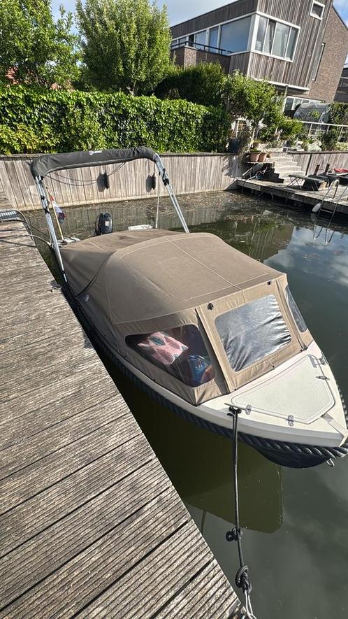 Family 495 met 15 pk motor, Watersport en Boten, Sloepen, Zo goed als nieuw, 10 tot 30 pk, 3 tot 6 meter, Buitenboordmotor, Benzine