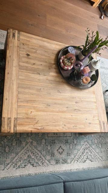 Acaciahouten Salontafel beschikbaar voor biedingen