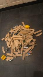 Grote zak houten treinbaan incl brio treintjes en acc, Ophalen of Verzenden, Zo goed als nieuw