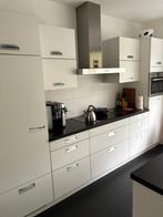 Keuken met eiland, Ophalen, Wit, Zo goed als nieuw, Composiet