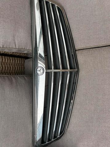 Grill Mercedes C klasse beschikbaar voor biedingen