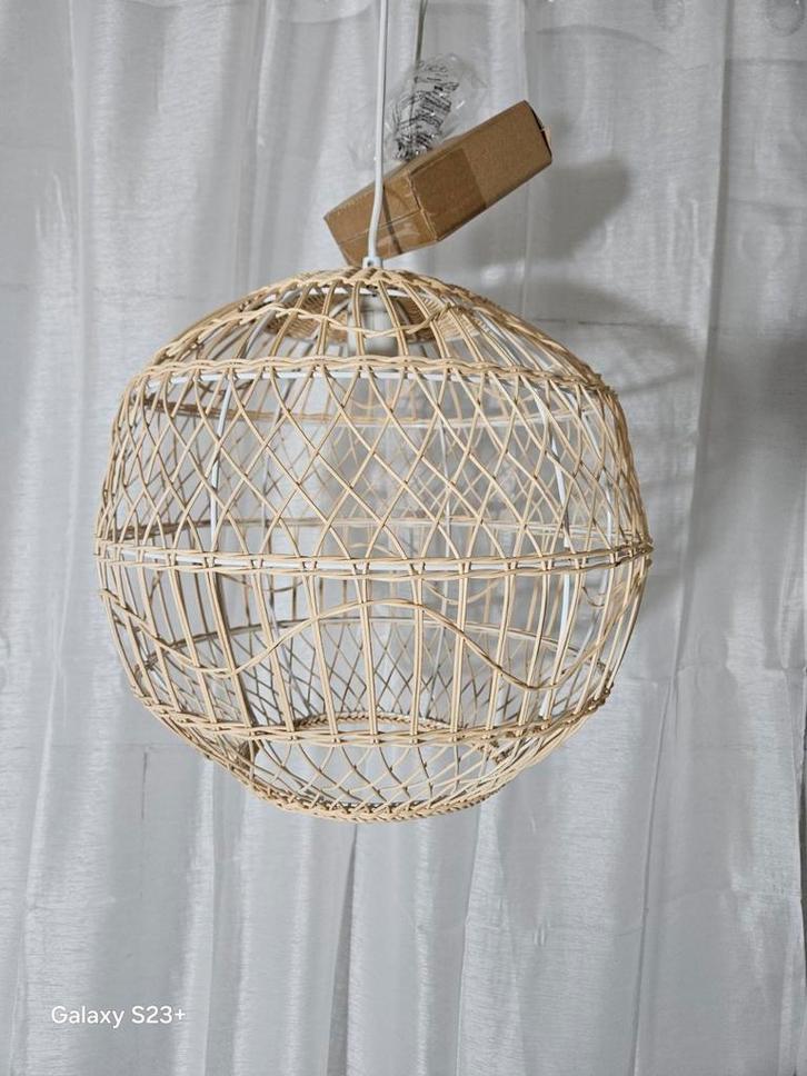 Rotan Hanglamp - Natuurlijke Sfeer, Huis en Inrichting, Lampen | Hanglampen, Zo goed als nieuw, Minder dan 50 cm, Ophalen of Verzenden