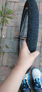 Fiets band 20 inch merk tornado  2 banden korting moet weg,, Ophalen, Gebruikt, Tornado