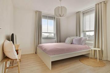 Super tweepersoonsbed! beschikbaar voor biedingen