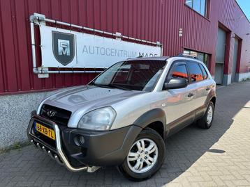 Hyundai Tucson 2.0i Active // Airco // Cruise control // Tre beschikbaar voor biedingen