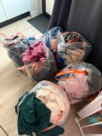 6 zakken dames kleding gratis, Ophalen