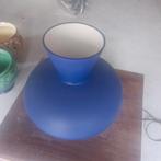 Grote blauwe vaas 36 cm hoog 27 breed diam.14 €15.00, Ophalen, Overige materialen, Blauw, Zo goed als nieuw