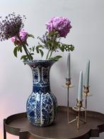 Delfts blauwe vaas by Boch, Antiek en Kunst, Antiek | Vazen, Ophalen of Verzenden