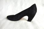 Walter Steiger suede vintage designer pumps zwart maat 35, Pumps, Zwart, Ophalen of Verzenden, Gedragen