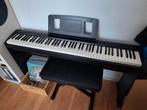 Roland FP-10 digitale piano, Muziek en Instrumenten, Piano's, Ophalen, Zo goed als nieuw, Zwart