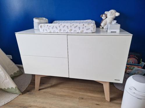 Commode Kidsmill Sixties mat wit/eiken, Kinderen en Baby's, Kinderkamer | Commodes en Kasten, Zo goed als nieuw, Commode, 90 tot 105 cm