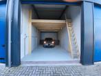 Garagebox bedrijfsunit vastgoed garage Leeuwarden, Huizen en Kamers, Garages en Parkeerplaatsen, Friesland