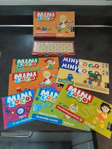 Mini loco complete set + 7 boekjes beschikbaar voor biedingen