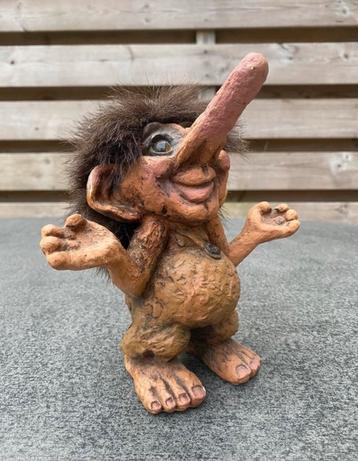 Hand gemaakte originele Noorse Trollen van NyForm beschikbaar voor biedingen