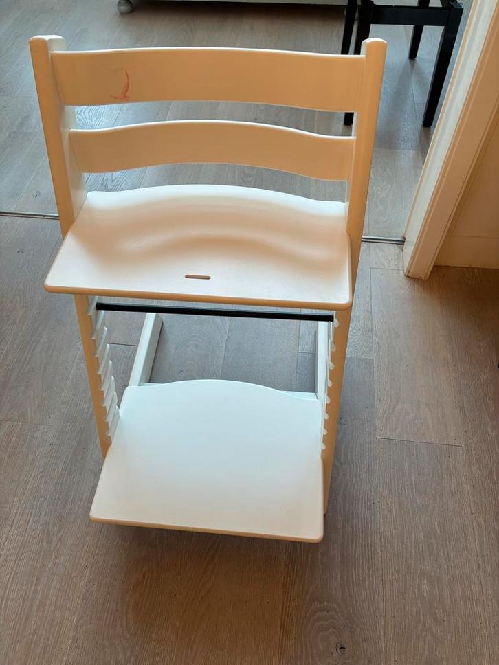 Trip Trap Stoel - Wit, Kinderen en Baby's, Kinderstoelen, Zo goed als nieuw, Meegroeistoel, Ophalen