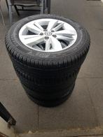 Te koop velgen 15 inch polo banden 195 60 15, Ophalen