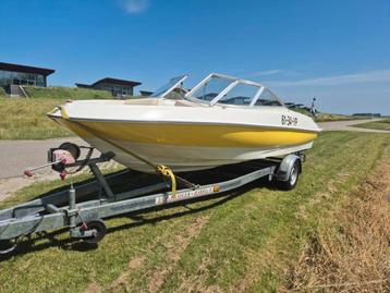 Bowrider HQMC speedboot beschikbaar voor biedingen