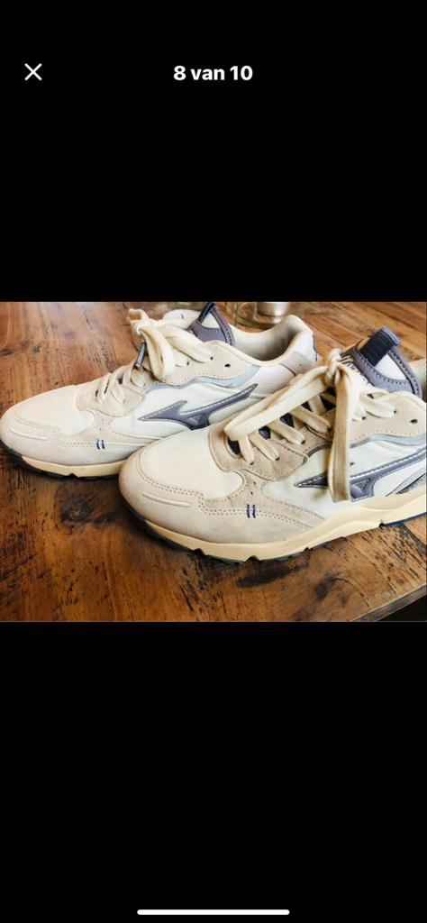Mizuno Dames Sneakers Maat 41, Kleding | Dames, Schoenen, Gedragen, Sneakers of Gympen, Beige, Ophalen of Verzenden