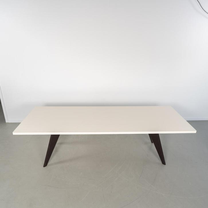 2 Vitra Prouve Em tafel 260 cm Wit, Huis en Inrichting, Tafels | Eettafels, Zo goed als nieuw, 200 cm of meer
