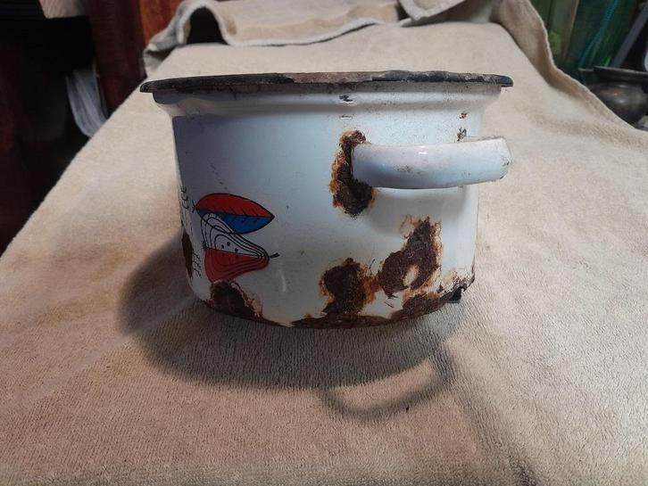 Kookpot bodemvondst, Antiek en Kunst, Antiek | Keramiek en Aardewerk, Ophalen of Verzenden