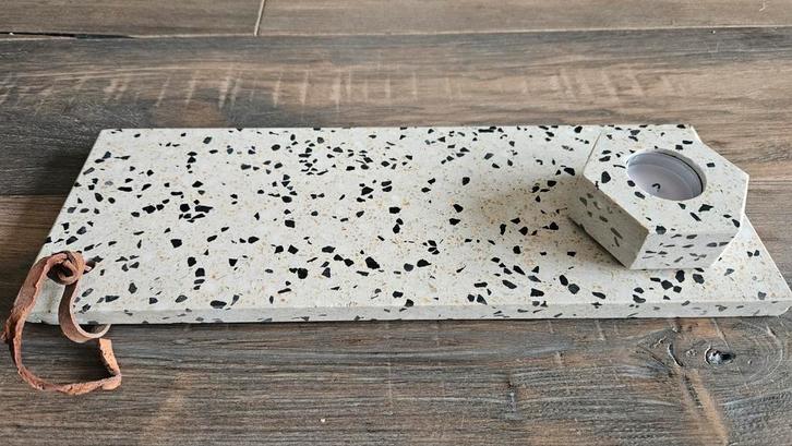 Terrazo sierplank + theelichthouder, Huis en Inrichting, Woonaccessoires | Overige, Zo goed als nieuw, Ophalen of Verzenden