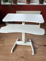 White Standing electric desk - witte zit-sta bureau, Huis en Inrichting, Bureaus, Ophalen, Elektrisch, Zo goed als nieuw, Stabureau