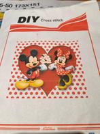 Borduurpakket voorgedrukt Disney Mickey en Minnie, Hobby en Vrije tijd, Verzenden, Nieuw, Handborduren, Borduurpakket