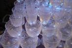 Uniek puntgaaf antiek ruim 100 delig Meander glasservies, Antiek en Kunst, Antiek | Glas en Kristal, Ophalen of Verzenden