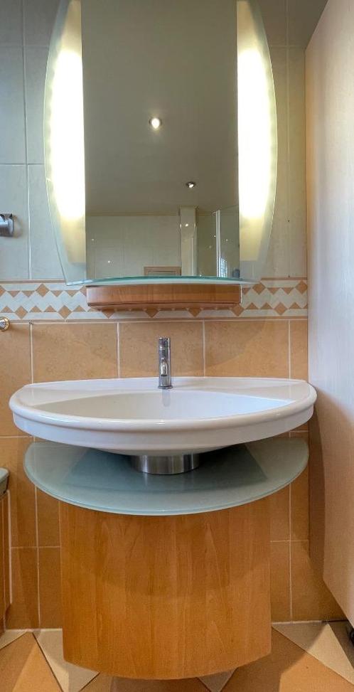Badkamermeubel met wastafel, spiegel , onderkast merk Sanipa, Huis en Inrichting, Badkamer | Badkamermeubels, Gebruikt, 100 tot 150 cm