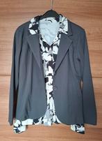 Travelstof blazer met blouse mt M/L, Maat 38/40 (M), Angelle Milan, Ophalen of Verzenden, Zo goed als nieuw