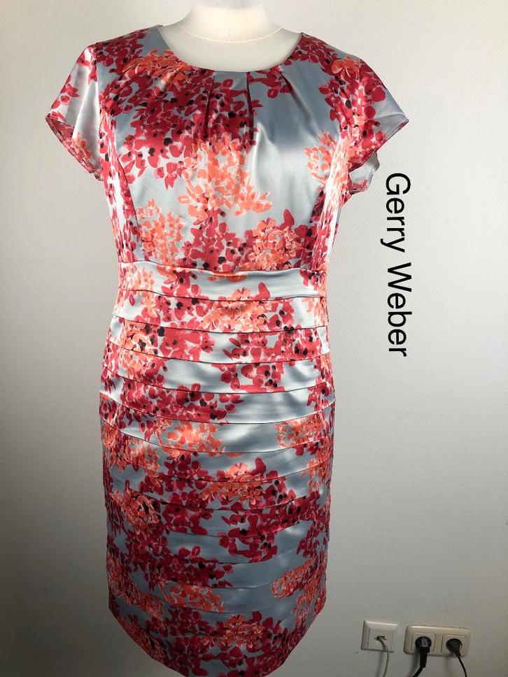 Gerry Weber Jurk  (mt: 40/42) 15,1/8417, Kleding | Dames, Jurken, Zo goed als nieuw, Maat 38/40 (M), Onder de knie, Ophalen of Verzenden