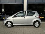 Toyota Aygo 1.0-12V. AIRCO 5 DRS. NW APK (bj 2007), Voorwielaandrijving, Gebruikt, 4 stoelen, 68 pk