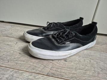 Vans Winter Editie Maat 45 beschikbaar voor biedingen