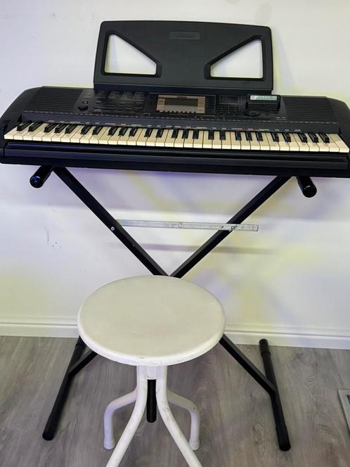 Yamaha PSR 530, Muziek en Instrumenten, Keyboards, Gebruikt, 61 toetsen, Yamaha, Ophalen