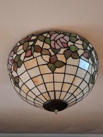 Tiffany plafondlamp ruim 40cm doorsnee beschikbaar voor biedingen