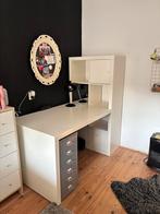 Kallax kast met bureau Ikea + gratis bureaulamp, Huis en Inrichting, Ophalen, Gebruikt, Bureau