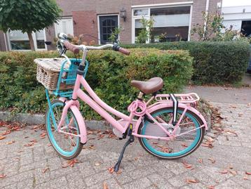 Meisjes fiets 22 inch popal  beschikbaar voor biedingen