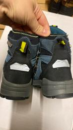 Kinderschoenen maat 27, Kinderen en Baby's, Kinderkleding | Schoenen en Sokken, Gebruikt, Schoenen, Ophalen of Verzenden, Bama