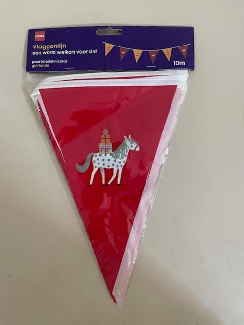 Vlaggenlijn. Een warm welkom voor Sint. Sinterklaas Hema. Nw, Diversen, Sinterklaas, Nieuw, Ophalen