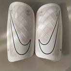 Nike Mercurial Scheenbeschermers, Sport en Fitness, Voetbal, Ophalen of Verzenden, Gebruikt, Overige typen