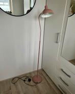 Hoge Vloerlamp | Roze | E27 | Bureau-Salon-Kantoor-Slaapkamr, Huis en Inrichting, Lampen | Vloerlampen, Zo goed als nieuw, Ophalen