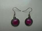 Silver Metal Earrings set with Purple/Red Center, Sieraden, Tassen en Uiterlijk, Oorbellen, Ophalen, Hangers, Nieuw, Rood