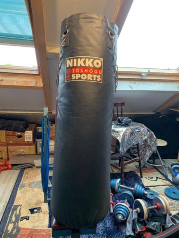 bokszak beschikbaar voor biedingen